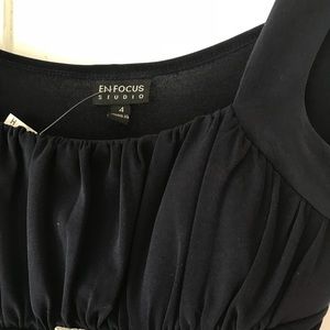 En Focus formal dress